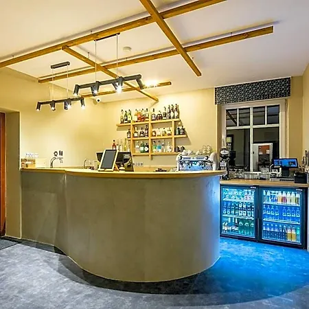 Pytloun Design Self Check-in فندق 4*