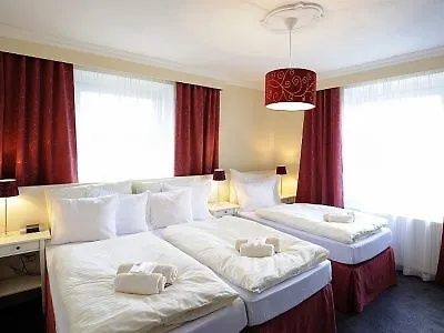 Szálloda Pytloun Design Self Check-in 4*