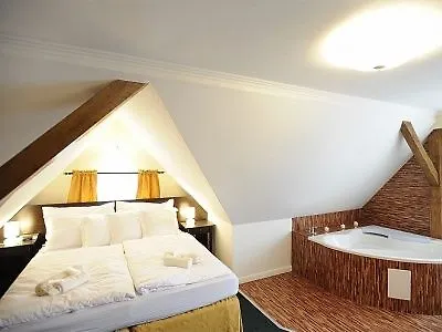 Pytloun Design Self Check-in Liberec