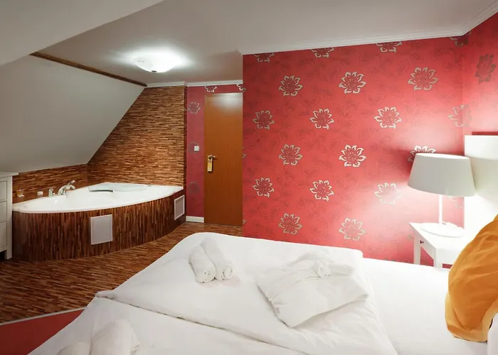 Pytloun Design Self Check-in Hotel Liberec